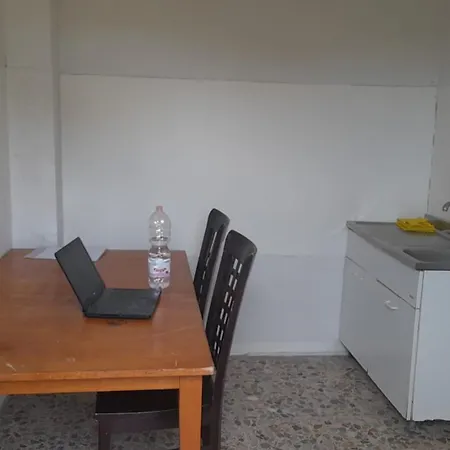 Con Giardino 100mt Dal Mare